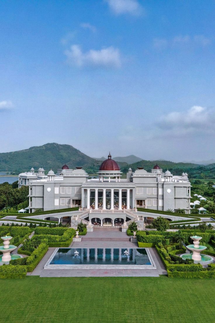 Luxury Wedding Venues in India